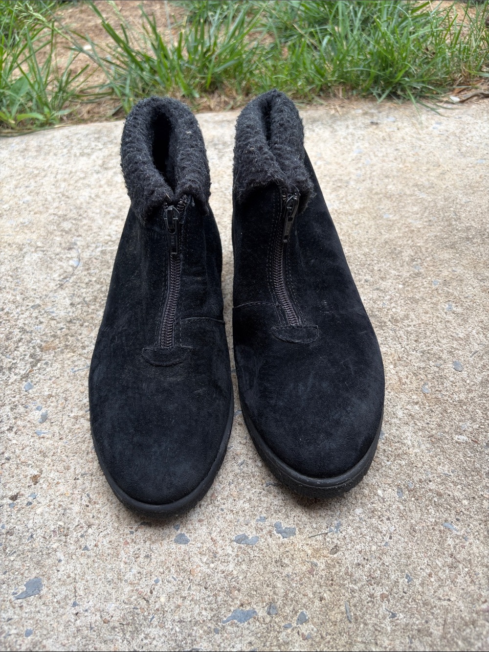 Black Suede Fleece Collared Ankle Booties w/ Side Zipper Cold Weather Staples